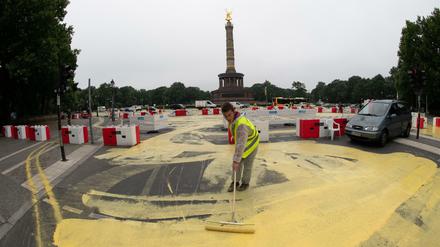Unter dem Motto "Sonne statt Kohle" protestierten Greenpeace gegen die Sitzung der Kohlekommission. 