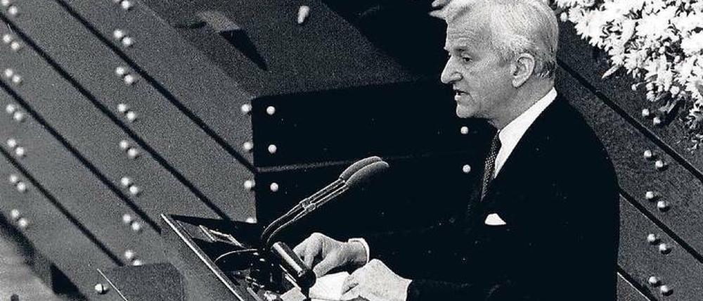 Wegweisend. Richard von Weizsäckers Rede, 40 Jahre nach dem Krieg.