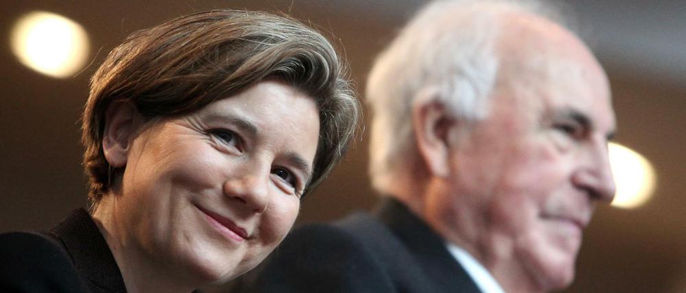 Ex-Bundeskanzler Helmut Kohl (CDU) und seine Frau Maike Kohl-Richter im November 2011. Kohl starb im Juni 2017.