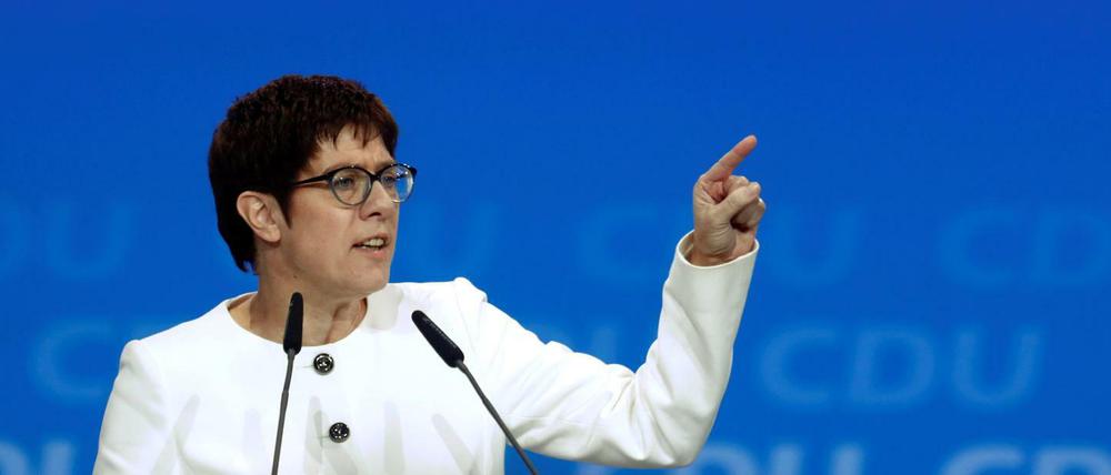 Annegret Kramp-Karrenbauer war am Dienstagabend in Lübars Gast beim Kreisparteitag der CDU Reinickendorf.