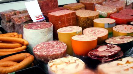 Lebensmittelskandale gibt es immer wieder. Laut Foodwatch wären sie vermeidbar