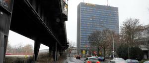 Das Postscheckamt ist ein Hochhaus am Halleschen Ufer und der Großbeerenstraße in Kreuzberg.