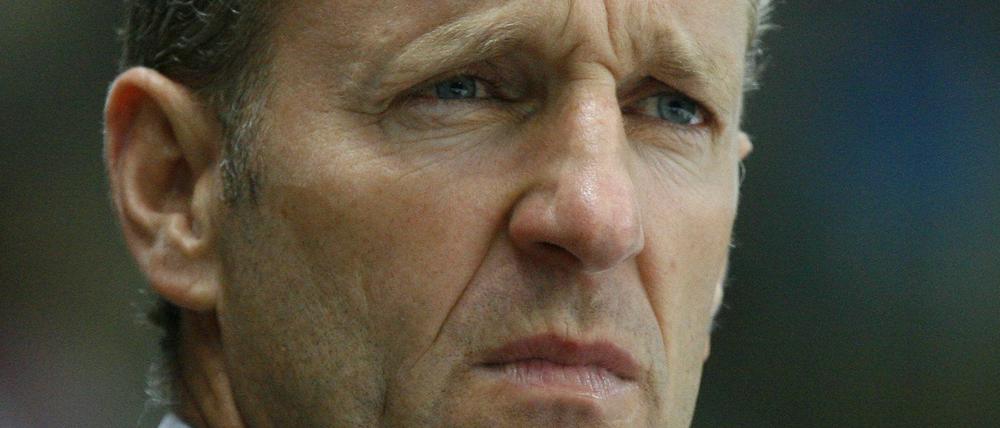 Ein guter Kandidat. Ralph Krueger.