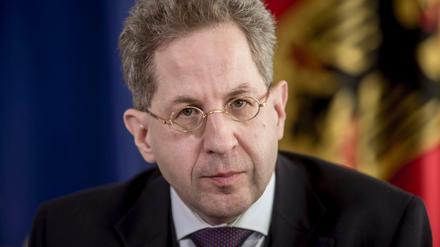 Maaßen droht die Verringerung oder Aberkennung von Ruhestandsbezügen. 