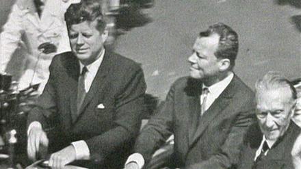 Kennedy-Besuch in West-Berlin: In der RBB-Mediathek ist die Episode über das Jahr 1963 bereits verfügbar, ins Fernsehen kommt sie erst am kommenden Samstag. 
