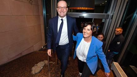 Jens Spahn bei der Klausurtagung mit der stellvertretende Kreisvorsitzende der CDU Borken, Martina Schrage