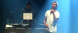 Samson und Chelo Wieland bei einem Konzert in Leipzig.