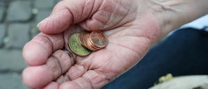 Niedrige Renten und steigende Mieten: Laut der Studie haben viele Rentner Sorge um bezahlbaren Wohnraum.