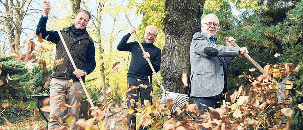 Dem Laub zeigen, was ’ne Harke ist: Mitmacher werden gesucht. 