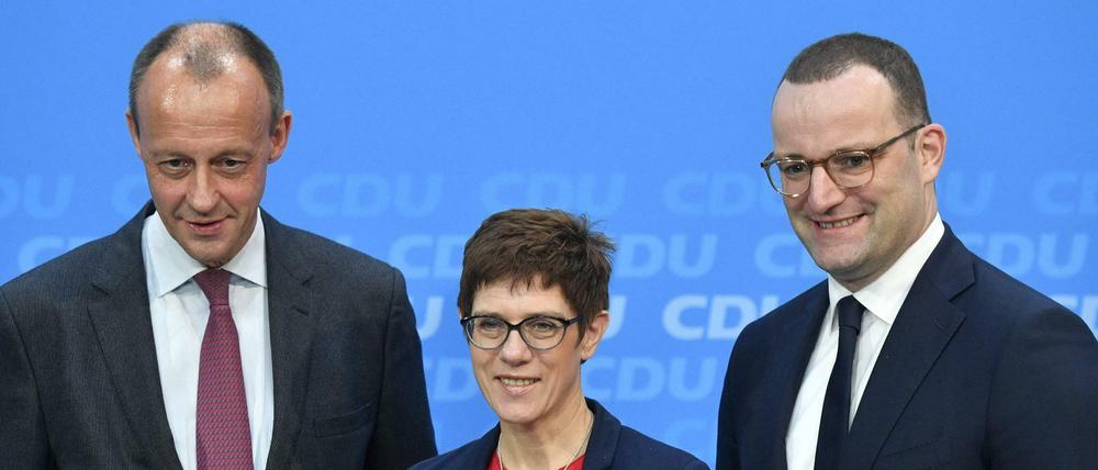 Merz, Kramp-Karrenbauer, Spahn - die Positionen sind kaum zu unterscheiden.