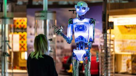 Arbeitnehmer müssten bei den Zielsetzungen von KI beteiligt werden, fordern Gewerkschaften