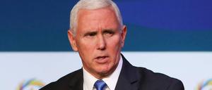 US-Vizepräsident Mike Pence auf der Bühne des Apec-Gipfels.