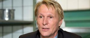 Hubertus Knabe wurde als Leiter der Stasiopfer-Gedenkstätte Hohenschönhausen entlassen.