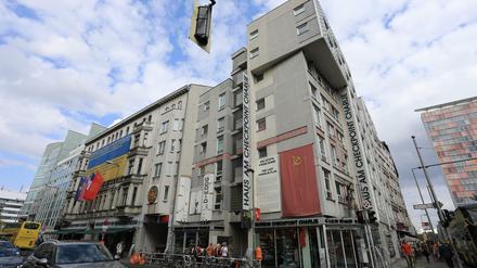 Außenaufnahme des Mauermuseums am Checkpoint Charlie in Berlin-Kreuzberg.