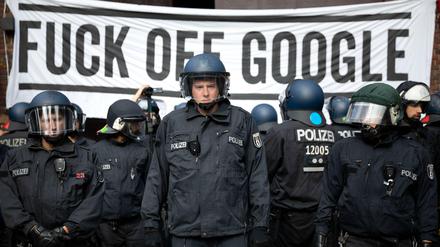 Gegen die Ansiedlung von Google wurde heftig protestiert in Kreuzberg.
