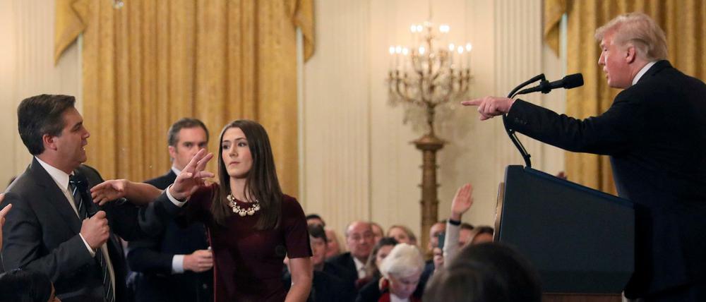 Wortgefecht zwischen US-Präsident Trump und CNN-Reporter Acosta