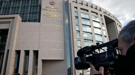 Der Justizpalast Caglayan in Istanbul, in dem ab Dienstag gegen den Sozialarbeiter und Journalist Adil Demirci verhandelt wird.