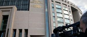 Der Justizpalast Caglayan in Istanbul, in dem ab Dienstag gegen den Sozialarbeiter und Journalist Adil Demirci verhandelt wird.