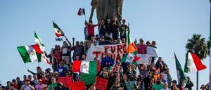 Anwohner der mexikanischen Stadt Tijuana protestieren gegen die Ankunft von Migranten aus Mittelamerika.