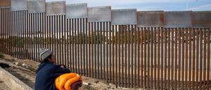 So wie Anibal aus Honduras hoffen Tausende Migranten auf Asyl in den USA.