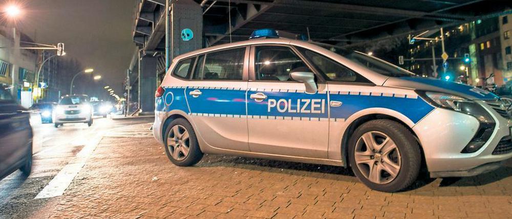 Ein Polizeiwagen am Kotti in Berlin-Kreuzberg (Symbolbild). 