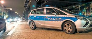Ein Polizeiwagen am Kotti in Berlin-Kreuzberg (Symbolbild). 