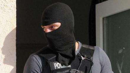 Razzia in Kleinmachnow.