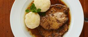 Die fette Ernährung der Deutschen ist auch ein Faktor, warum sie vergleichsweise nicht so alt werden wie andere Westeuropäer. 