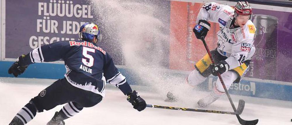 Jonas Müller hat in dieser Saison erst fünf Spiele in der DEL für die Eisbären bestritten.