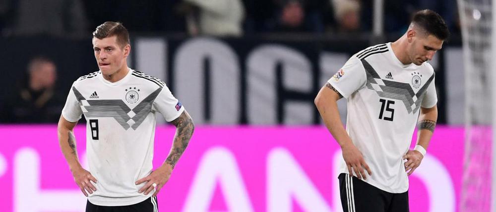 Das deutsche Team um Toni Kroos (Nr. 8, rechts Niklas Süle) ist bei der EM-Qualifikation nicht im stärksten Topf.