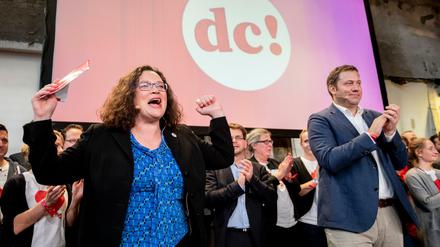 Ekstase auf dem SPD-Debattencamp: Parteichefin Andrea Nahles war jedenfalls guter Laune.