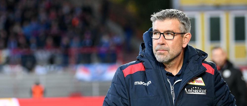 Urs Fischer, 52, ist seit dieser Saison Trainer des 1. FC Union Berlin. Zuvor gewann er mit dem FC Basel das Double in der Schweiz und arbeitete viele Jahre als Spieler und Trainer beim FC Zürich.