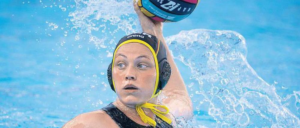 Belén Vosseberg ist heute beim ersten Bundesligaspiel der Wasserfreunde in der Frauen-Bundesliga dabei.