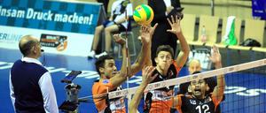 Die Volleys setzten sich in eigener Halle gegen die Gäste aus dem belgischen Maaseik durch. 