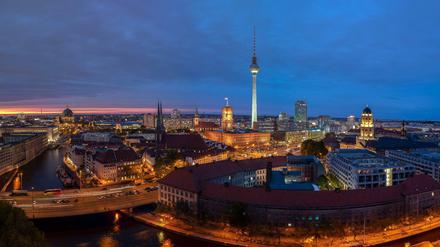 Berlin leuchtet. Umfragen zeichnen aber ein differenziertes Bild