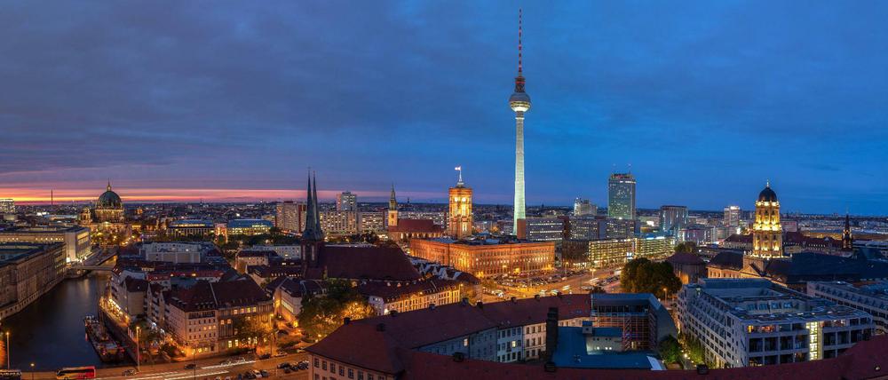 Berlin leuchtet. Umfragen zeichnen aber ein differenziertes Bild