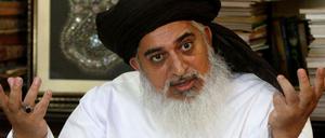 Der Chef der Islamistenpartei Tehreek-e-Labaik (TLP), Khadim Hussain Rizvi, wurde von den Behörden festgenommen.