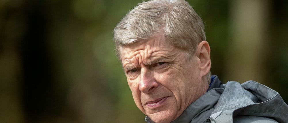 Elsässer Art. Arsene Wenger, einst erfolgreich Trainer beim FC Arsenal, scheint ein Trainerkandidat beim FC Bayern zu sein.