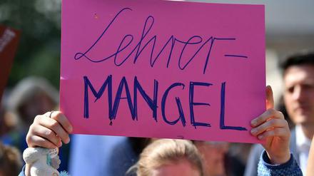 Seit zehn Jahren geht es mit Berlins Lehrkräfteausstattung rapide bergab.