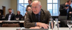 Der ehemalige Technikchef am BER-Flughafen Horst Amann bei einer Sitzung des BER-Untersuchungsausschusses