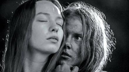 Magie! Rea Lest als Liina (r.) in einer Szene mit Jette Loona Hermanis. 