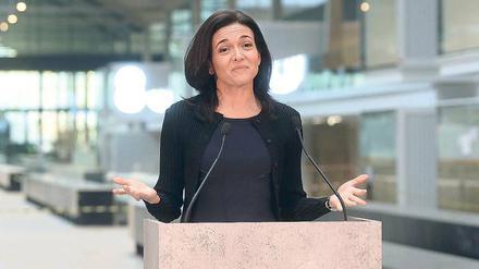 Per E-Mail soll Facebook-Managerin Sheryl Sandberg die Untersuchungen angeordnet haben.
