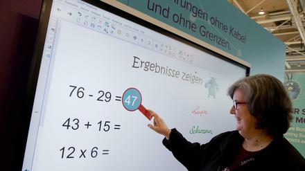 Die Schulen sollen digitaler werden. Aber wie? 