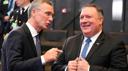 Nato-Generalsekretär Jens Stoltenberg und US-Außenminister Mike Pompeo beim Nato-Treffen in Brüssel. 
