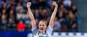 Franziska Müller aus Deutschland jubelt über einen Treffer. 