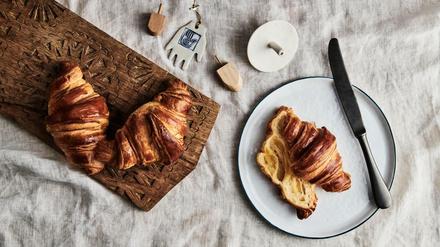 Das Challah Croissant von Laurel Kratochvila.  
