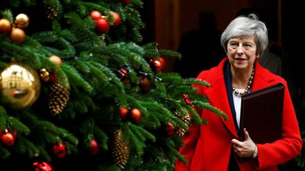 Premierministerin Theresa May verlässt die Londoner Downing Street. 
