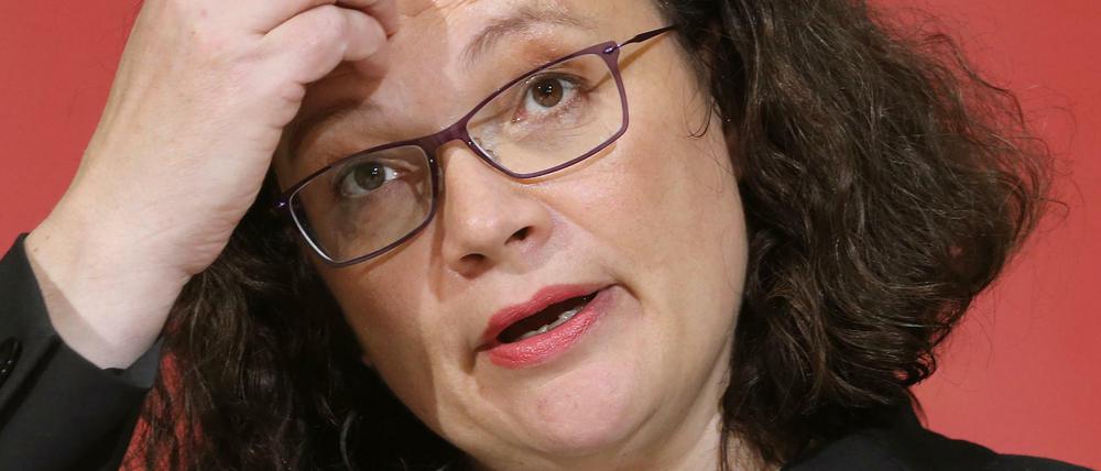 "Frau, gläubig, links" - Andrea Nahles
