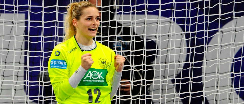 Dinah Eckerle ist bei der EM ein großer Rückhalt im deutschen Tor. 