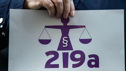 Die Koalition streitet um Paragraf 219a.